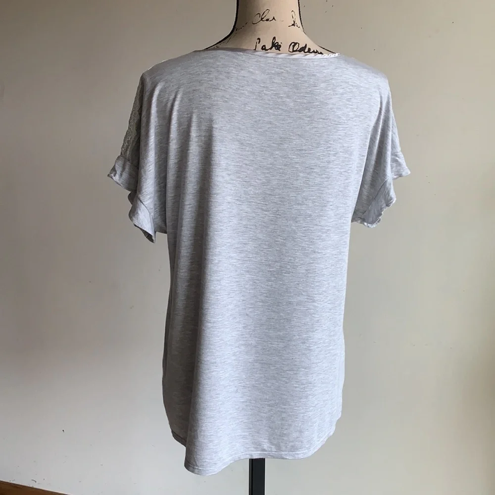 Kate Spade Lace Trim Oversized Grey Flutter Sleeve Top Size Medium